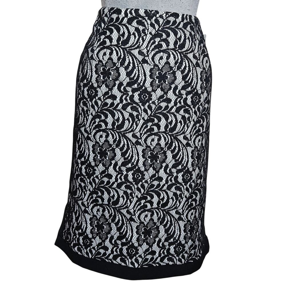 Lace Knee Length Pencil Skirt Size 16W